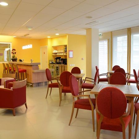 Domitys Les Tours D'Or Aparthotel แปร์ปินญอง ภายนอก รูปภาพ
