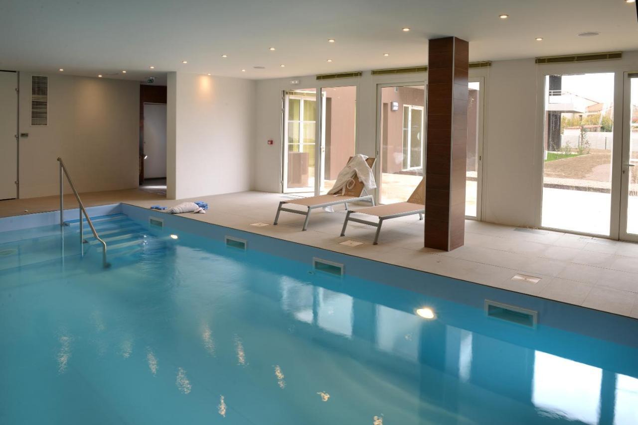 Domitys Les Tours D'Or Aparthotel แปร์ปินญอง ภายนอก รูปภาพ