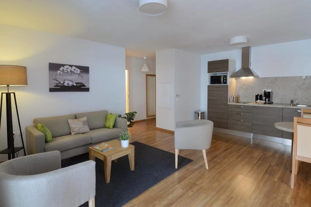 Domitys Les Tours D'Or Aparthotel แปร์ปินญอง ภายนอก รูปภาพ